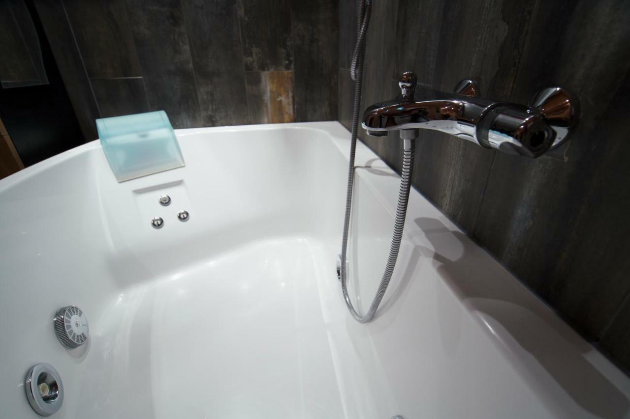 Style And Comfort 8 Min From Acropolis Museum By Yha Apartment